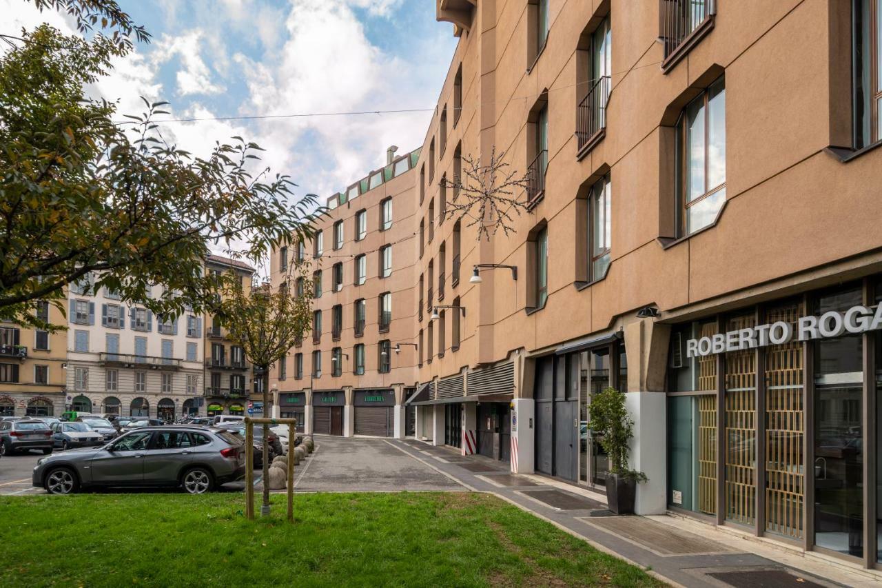 Santo Stefano Luxury Apartment Milão Exterior foto